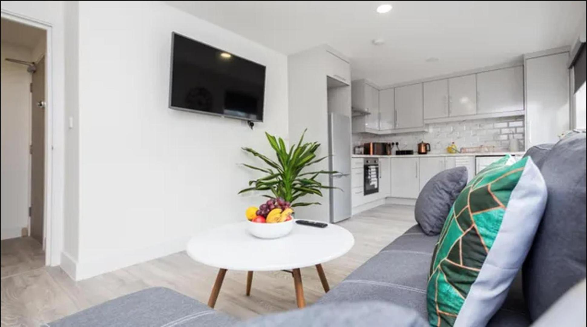 Appartamento Spacious 1 Bed Flat With View *