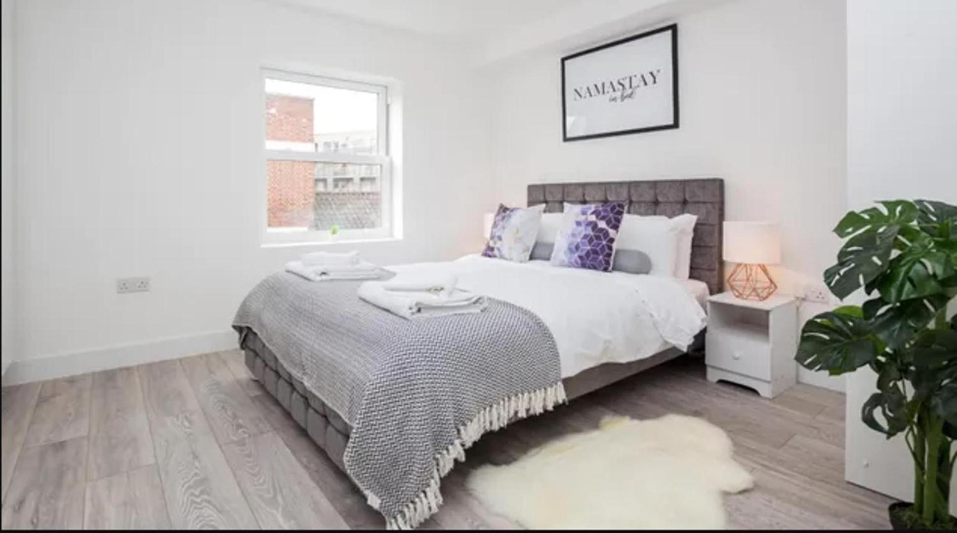 Spacious 1 Bed Flat With View Appartamento Londra